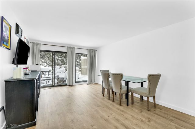 6826 Old Royalton Road 2, Brecksville, OH 44141