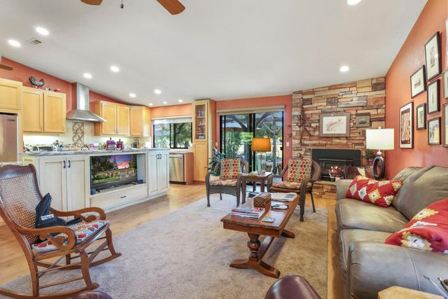 10636 Elkhorn Dr, Stockton, CA 95209