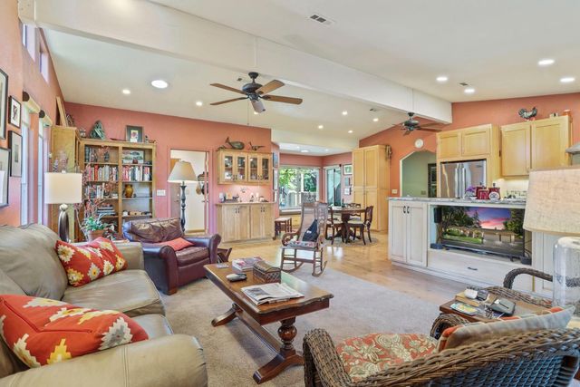 10636 Elkhorn Dr, Stockton, CA 95209
