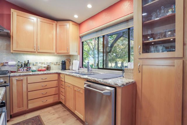 10636 Elkhorn Dr, Stockton, CA 95209