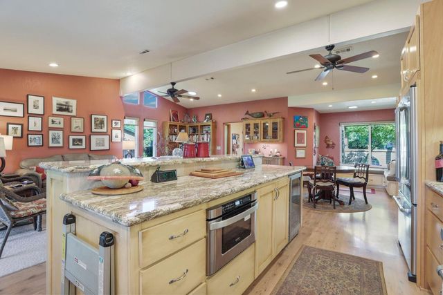 10636 Elkhorn Dr, Stockton, CA 95209