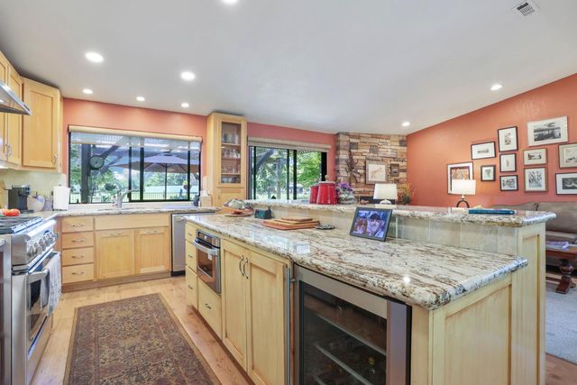 10636 Elkhorn Dr, Stockton, CA 95209