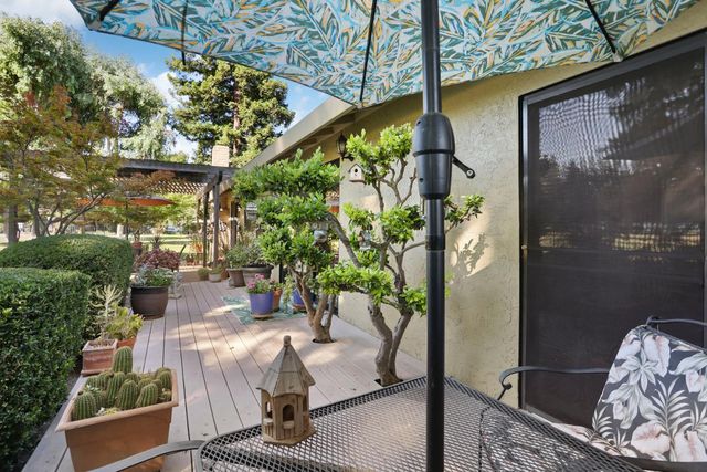 10636 Elkhorn Dr, Stockton, CA 95209