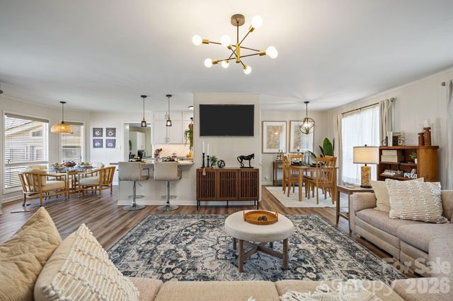 3368 N Glenola Road, Archdale, NC 27263