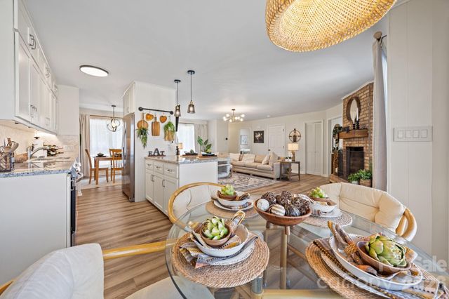 3368 N Glenola Road, Archdale, NC 27263