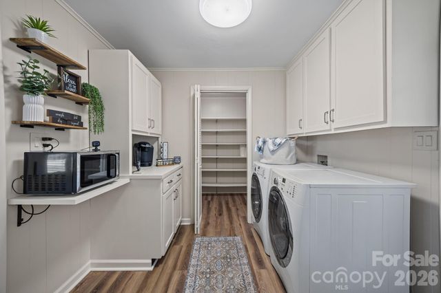 3368 N Glenola Road, Archdale, NC 27263