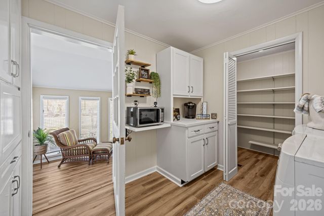 3368 N Glenola Road, Archdale, NC 27263