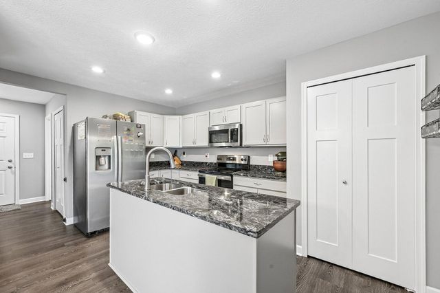 44 Township Road 184 44 Township Road 184, Bellefontaine, OH 43311