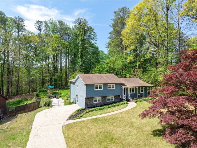 170 Settendown Trail SE, Mableton, GA 30126