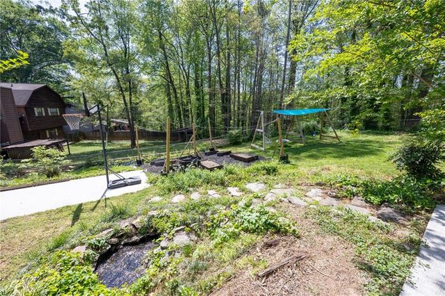 170 Settendown Trail SE, Mableton, GA 30126