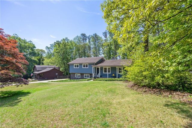 170 Settendown Trail SE, Mableton, GA 30126