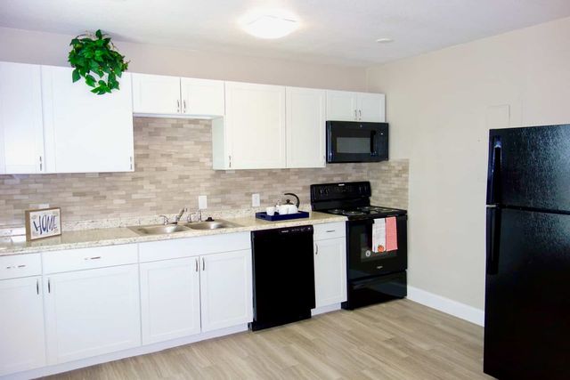 1212 Glen Garden Drive, Fort Worth, TX 76104