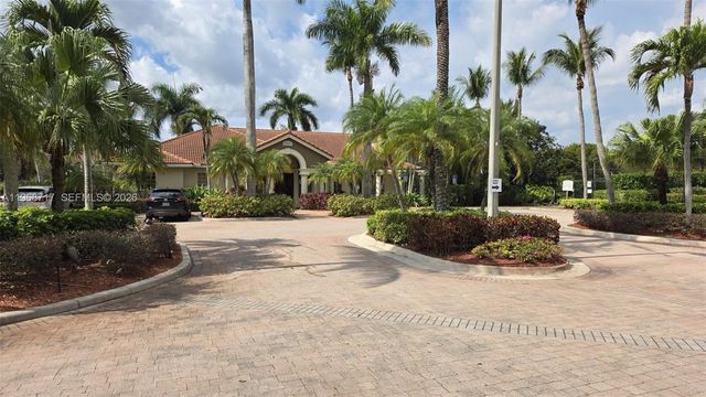15065 Michelangelo Blvd 204, Delray Beach, FL 33446