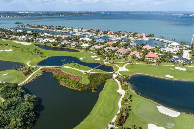 3016 SE Dune Drive, Stuart, FL 34996