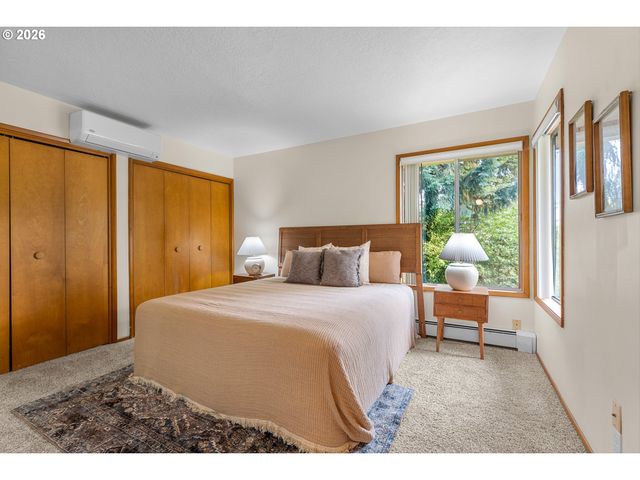 1470 Se 37TH Ave, Hillsboro, OR 97123