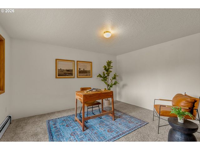 1470 Se 37TH Ave, Hillsboro, OR 97123
