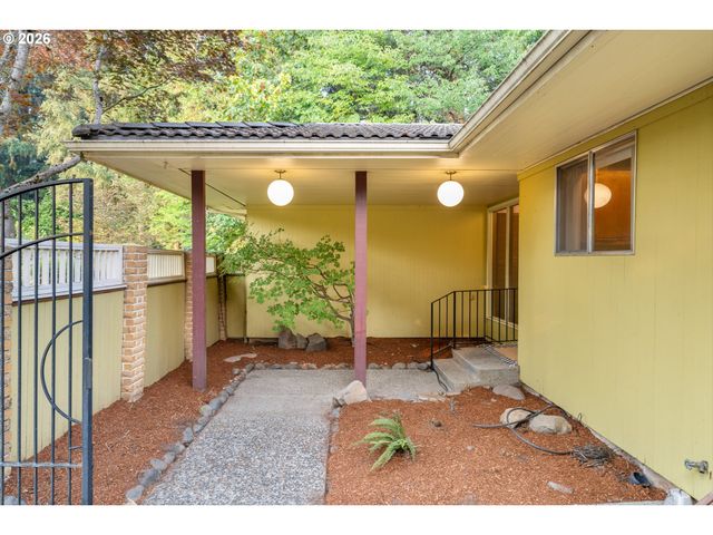 1470 Se 37TH Ave, Hillsboro, OR 97123
