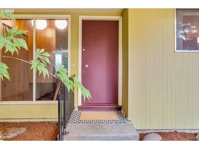 1470 Se 37TH Ave, Hillsboro, OR 97123