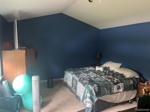 14894 Santa Anita Avenue, Livonia, MI 48154