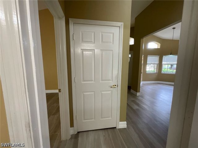 184 Lady Palm DR, Naples, FL 34104