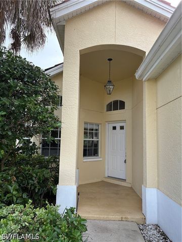 184 Lady Palm DR, Naples, FL 34104