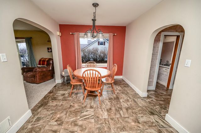 416 Prospect Street, Manchester, IA 52057