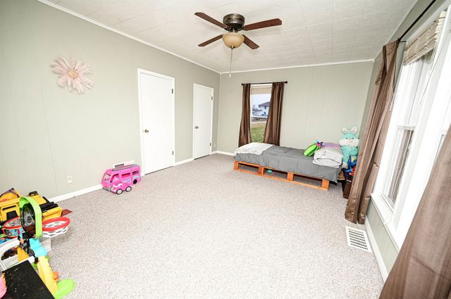 416 Prospect Street, Manchester, IA 52057