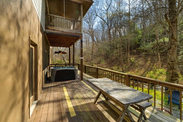 1396 Cherokee Trail, Young Harris, GA 30582