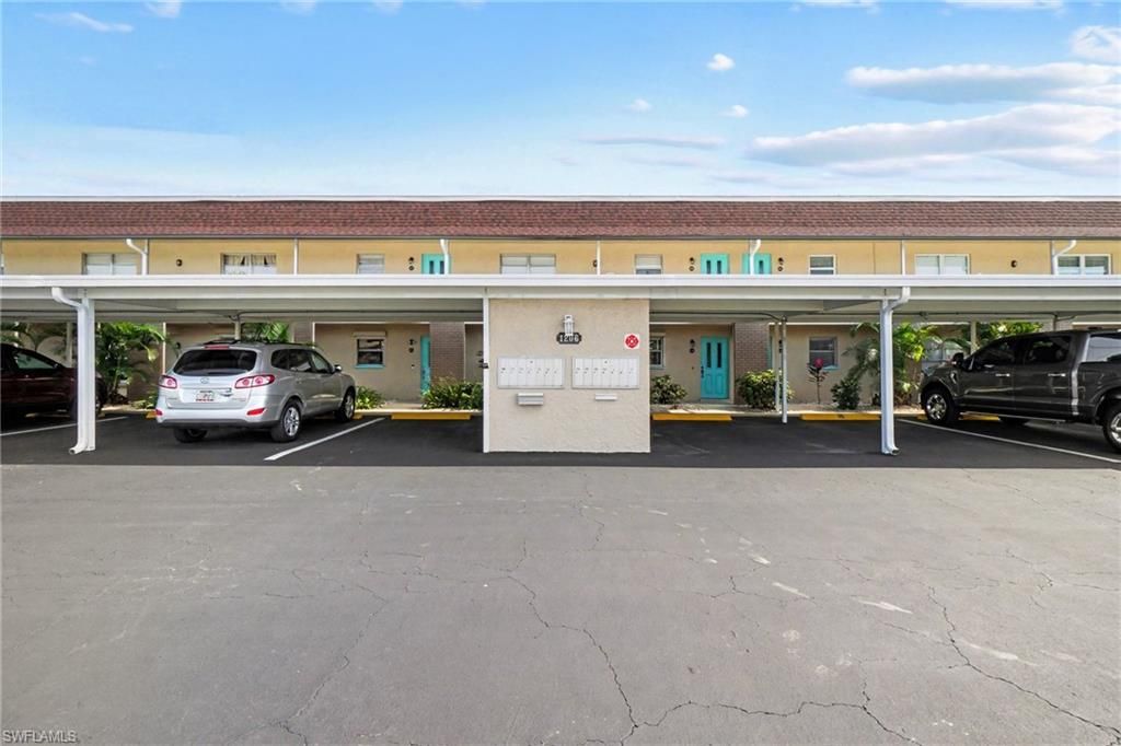 Image 29 of property listing at 1206 SE 46th ST 2G, Cape Coral, FL 33904