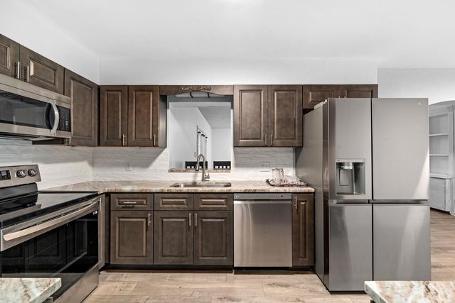 231 MORNINGSIDE LOOP, Valrico, FL 33594