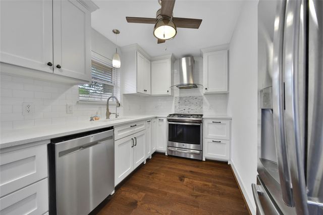 995 Curtin Street, Houston, TX 77018