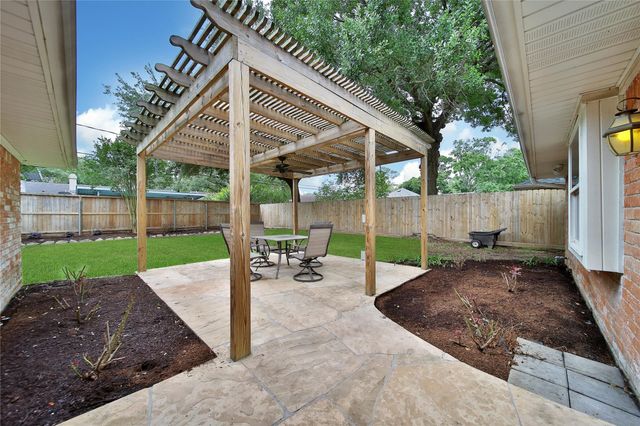 995 Curtin Street, Houston, TX 77018