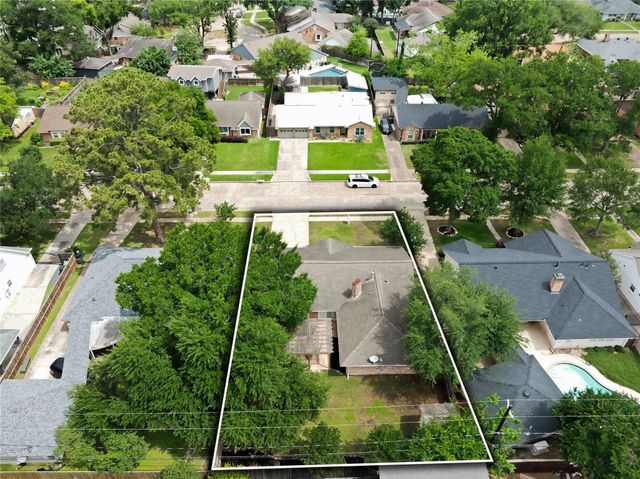 995 Curtin Street, Houston, TX 77018