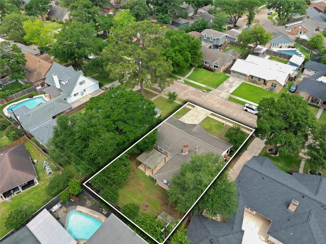 995 Curtin Street, Houston, TX 77018