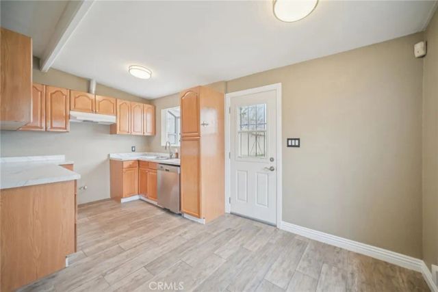 706 Woodgate, Lancaster, CA 93534