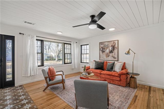 8133 Woodward Street, Overland Park, KS 66204