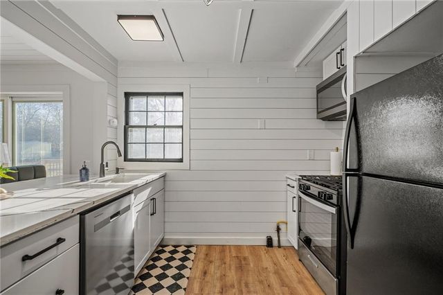 8133 Woodward Street, Overland Park, KS 66204