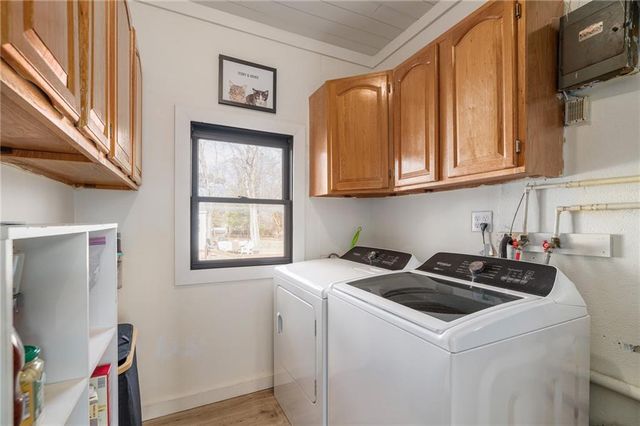 8133 Woodward Street, Overland Park, KS 66204