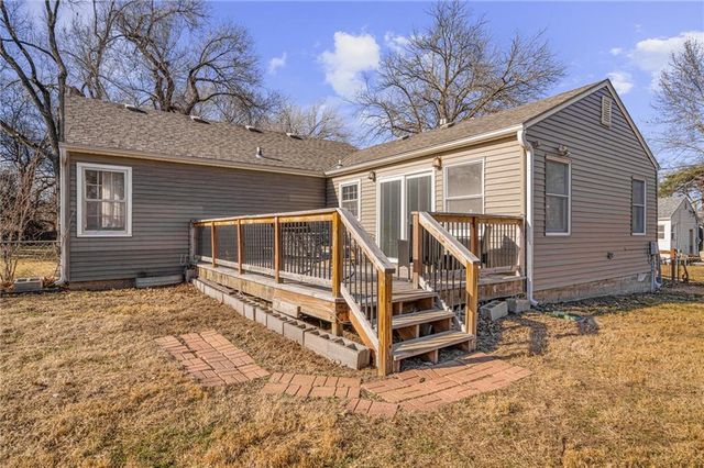 8133 Woodward Street, Overland Park, KS 66204