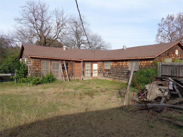 600 S 3rd Street, Grandview, TX 76050