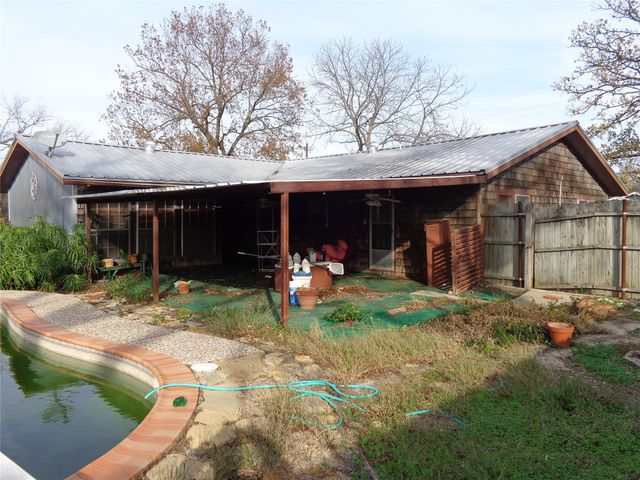 600 S 3rd Street, Grandview, TX 76050