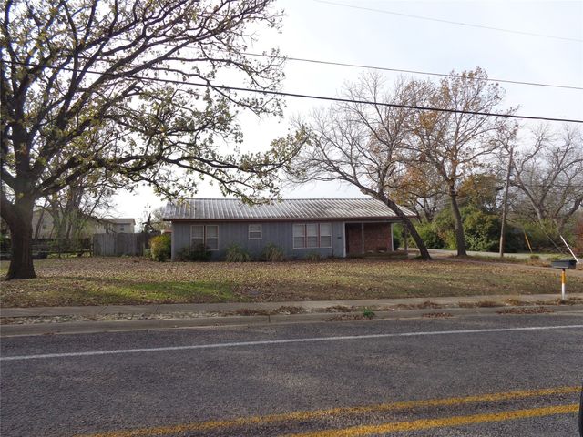 600 S 3rd Street, Grandview, TX 76050