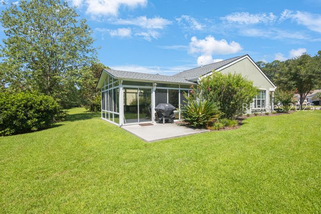 20 Daffodil Ct, Bluffton, SC 29909