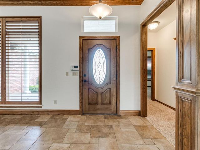 2109 Stony Brook Lane, Yukon, OK 73099