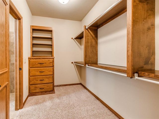 2109 Stony Brook Lane, Yukon, OK 73099