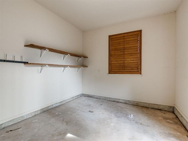 2109 Stony Brook Lane, Yukon, OK 73099