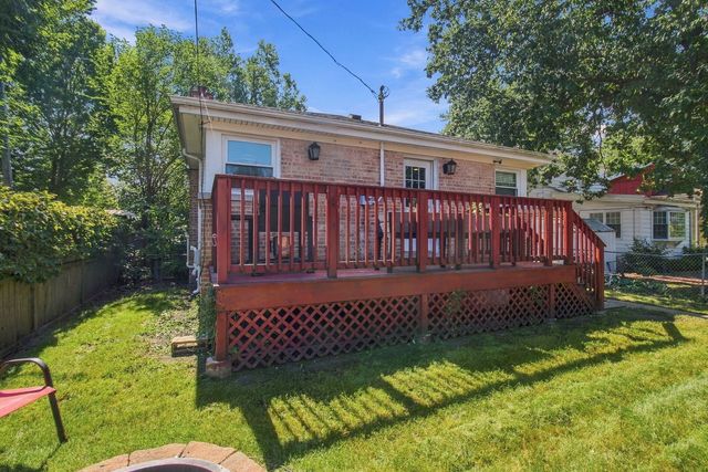 5214 Enfield Avenue, Skokie, IL 60077