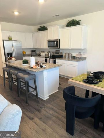 103 Hampton Circle, Mcdonough, GA 30253