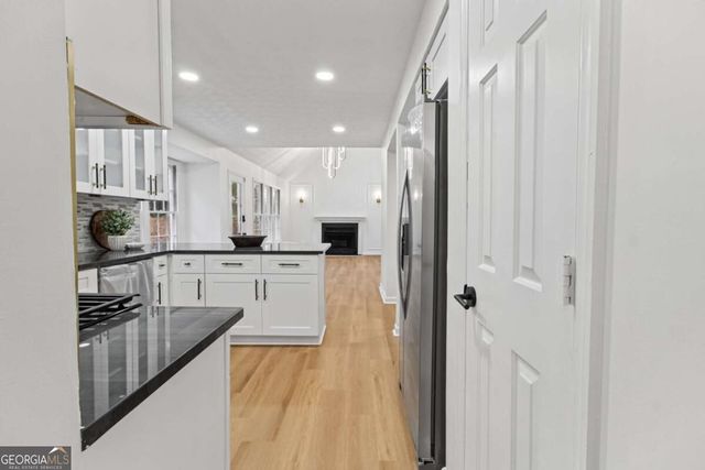 1738 Wedgewood Drive, Stone Mountain, GA 30088