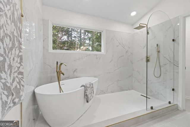 1738 Wedgewood Drive, Stone Mountain, GA 30088
